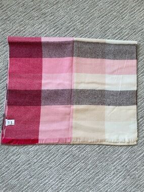 GAP Pink Red Cream Plaid Scarf